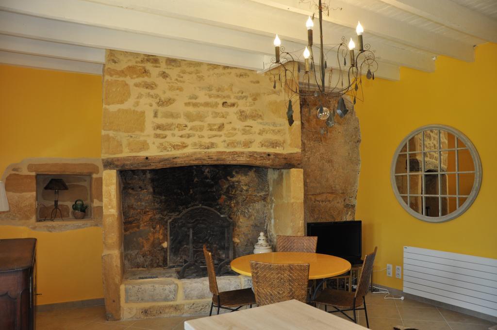 Gite Chez Le Gaulois Carsac-Aillac Esterno foto